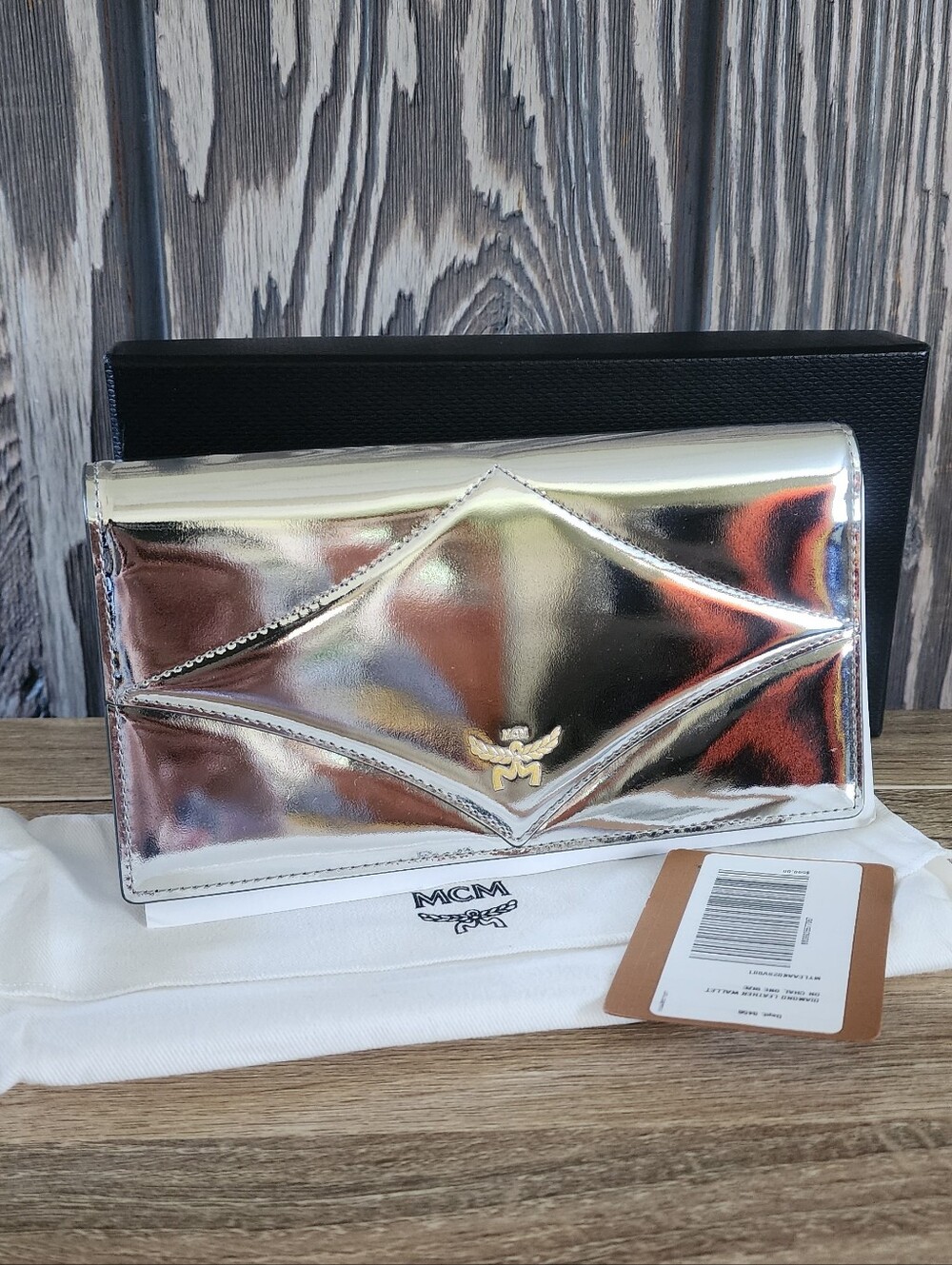 NWT MCM Diamond Chain Wallet in Metallic Mirror Leather (MISSING STRAP)